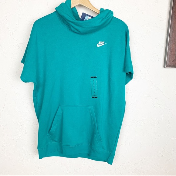 nike short sleeve fleece hoodie